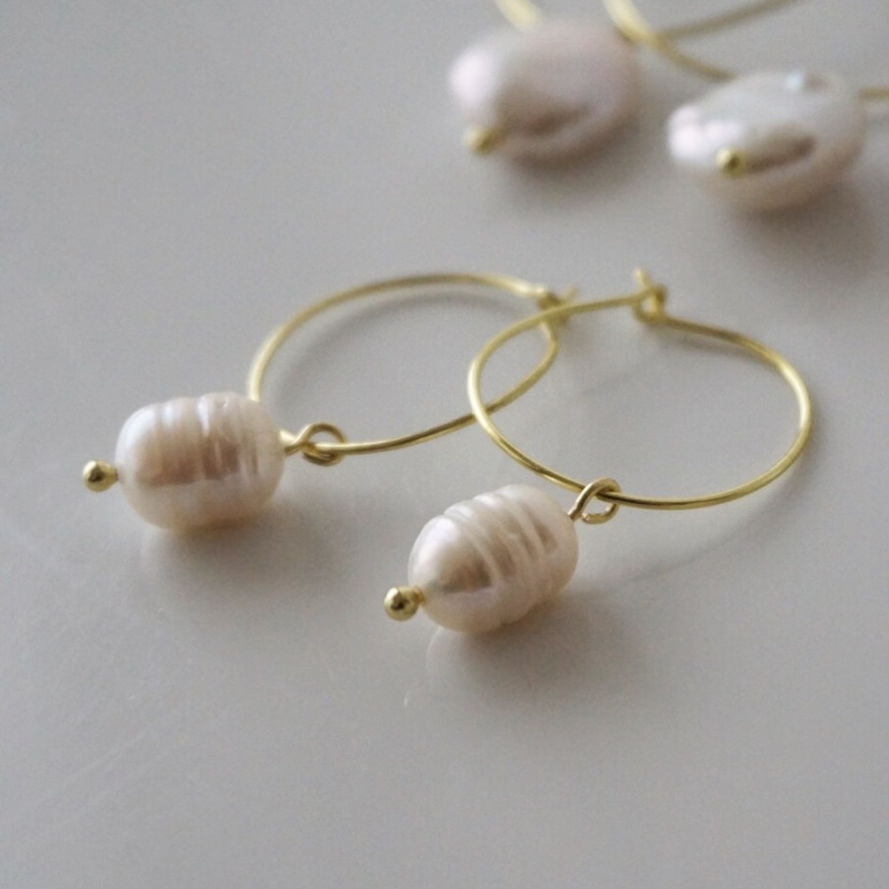 Freshwater Pearl Hoop Earrings